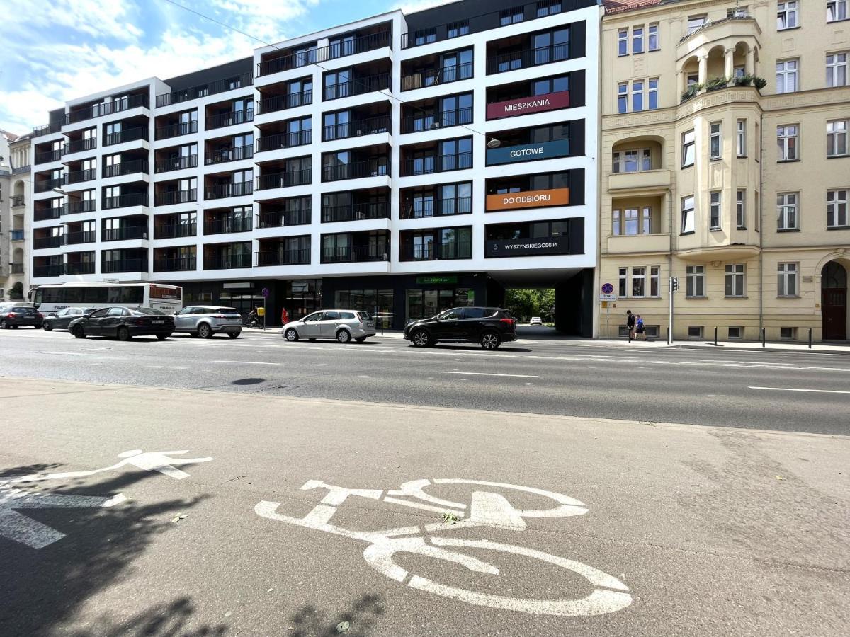 Wyszynskiego Apartment - Self Check-In 20H - Parking &Lift Wroclaw Luaran gambar